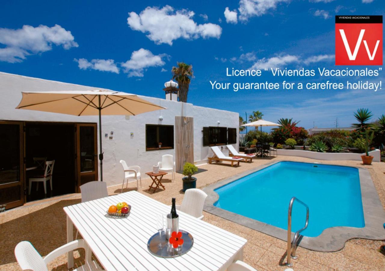 Villa Casa Azmira Del Mar Guatiza Exterior foto