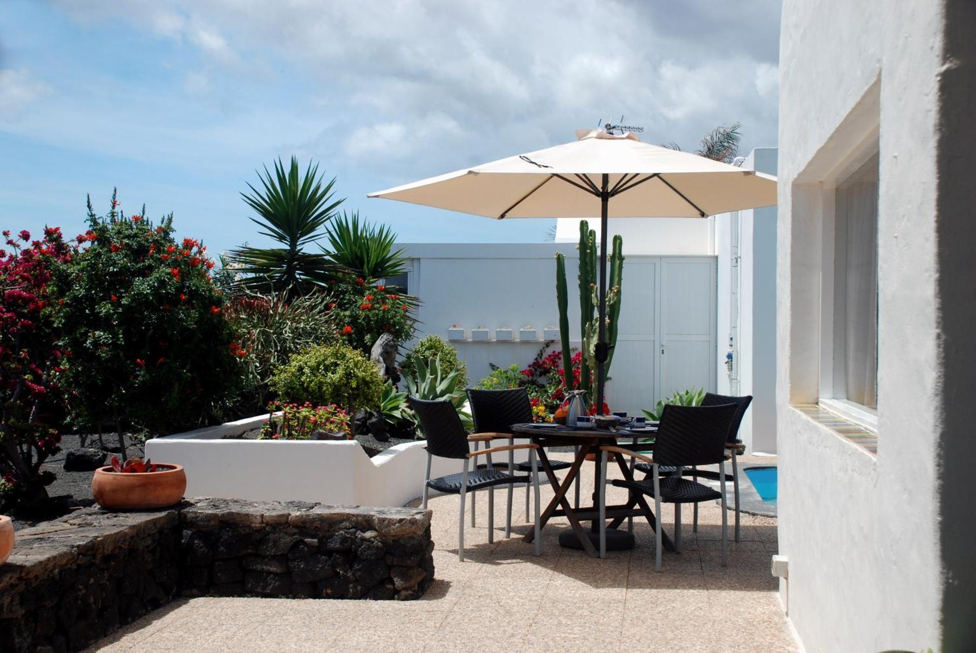 Villa Casa Azmira Del Mar Guatiza Exterior foto