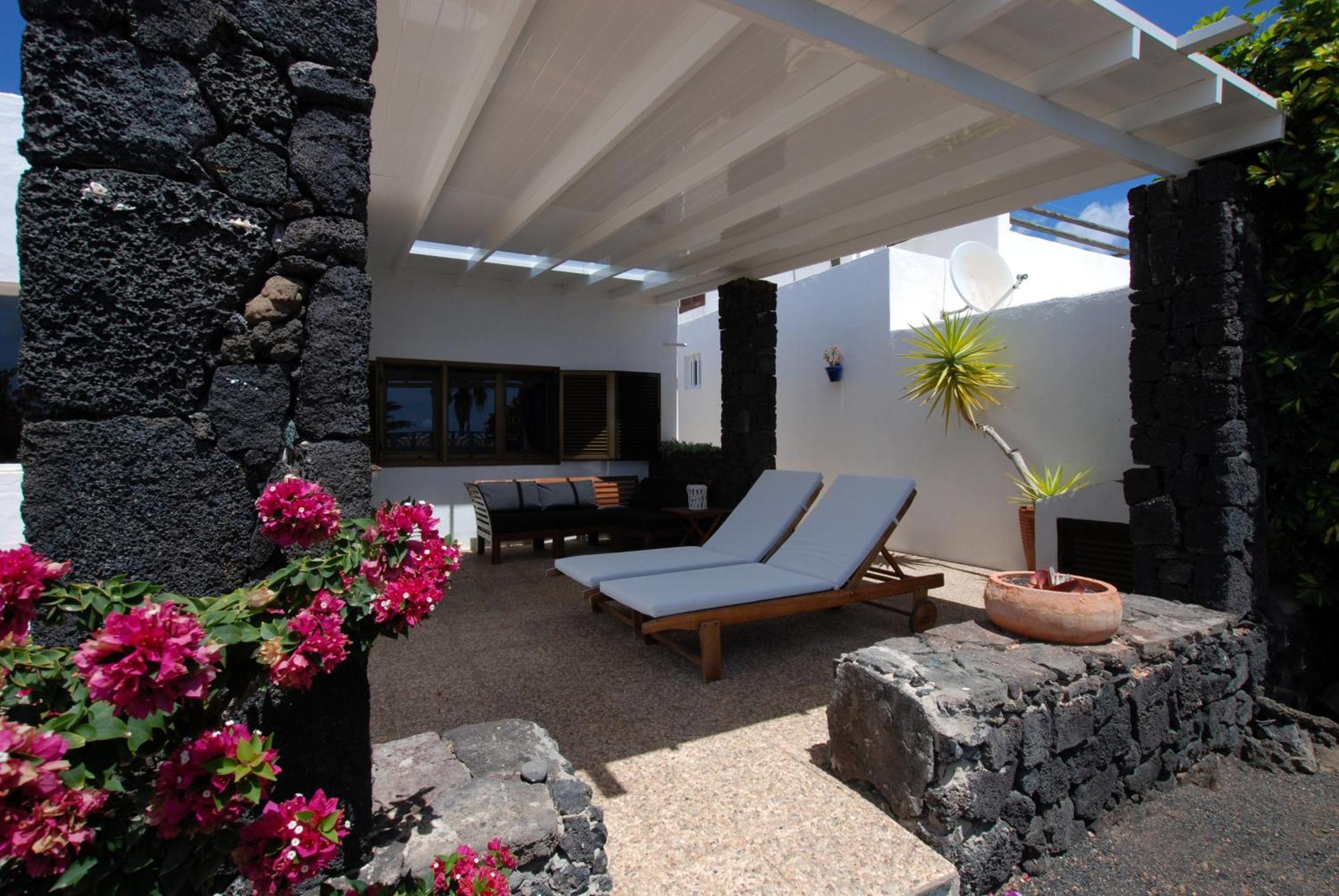 Villa Casa Azmira Del Mar Guatiza Exterior foto